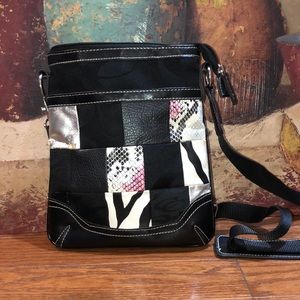Crossbody purse